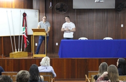 Acadêmicos participam de seminário sobre Direito da Família
