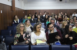 Tutores e Coordenadores participam de Formação Continuada