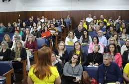 Tutores e Coordenadores participam de Formação Continuada