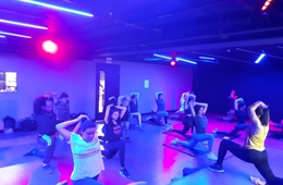 Acadêmicos participam de aula de Bodycombat