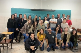 Acadêmicos do curso de Direito da Esucri participam de julgamento simulado