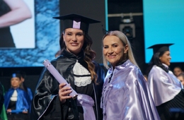 Esucri/Uniasselvi forma 634 novos profissionais em Criciúma