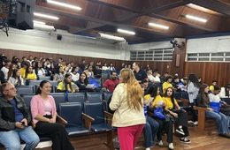 Esucri recebe alunos de escola de Balneário Rincão para visita orientada